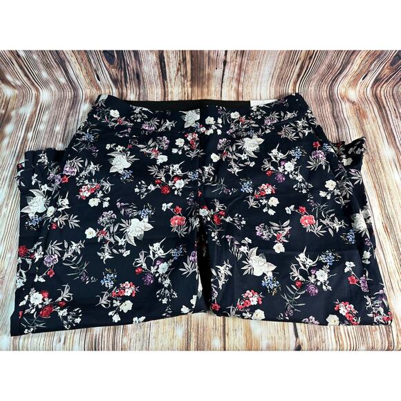 NEW Lane Bryant THE ALLIE Slim Ankle Women Size 20 Flower Capri Crop Pants 41x24 - Picture 2 of 10